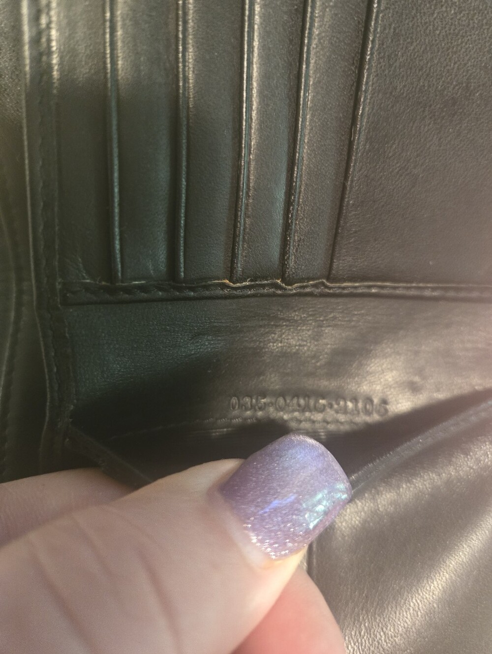 Gucci Wallet EUC - Picture 11 of 14